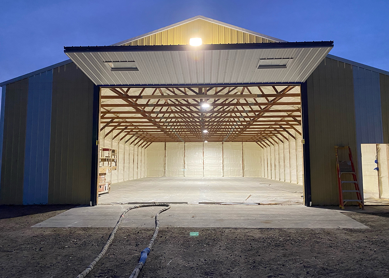 Agricultural Bifold Doors | Shop & Quonset Doors | Diamond Doors